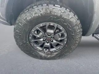 Nissan Frontier 2022 4x4 PRO-4X 4dr Crew Cab 5 ft. SB