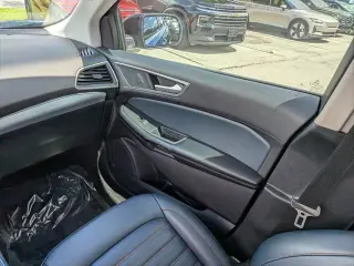 Ford Edge 2022 AWD SEL 4dr Crossover