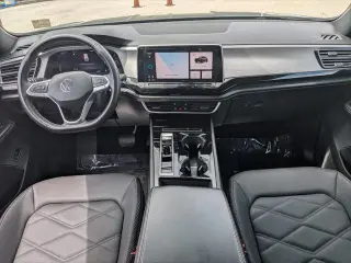 Volkswagen Atlas Cross Sport 2025 AWD SE 4Motion 4dr SUV con Tecnología