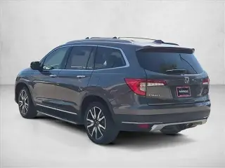 Honda Pilot 2020 AWD Touring SUV de 4 puertas con asientos traseros de mando