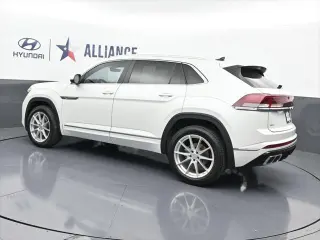 Volkswagen Atlas Cross Sport 2024 AWD SEL R-Line 4Motion 4dr SUV