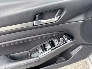 Nissan Altima 2021 2.5 SV 4dr Sedán