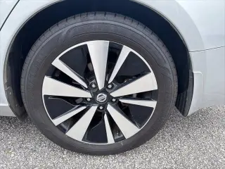 Nissan Altima 2021 2.5 SV 4dr Sedán