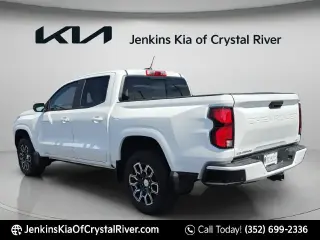 Chevrolet Colorado 2023 4x2 LT 4dr Crew Cab 5 ft. SB
