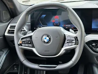 BMW Serie 3 2026 AWD 330i xDrive Sedén 4p