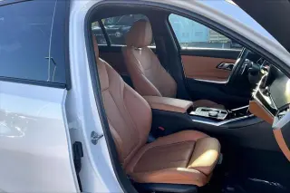 BMW Serie 3 2023 330i 4p Sedán
