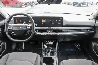 Kia K4 2025 LXS 4p Sedan