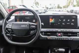 Kia K4 2025 LXS 4p Sedan
