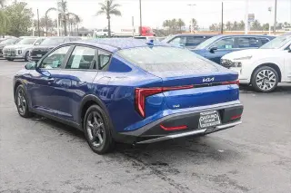 Kia K4 2025 LXS 4p Sedan