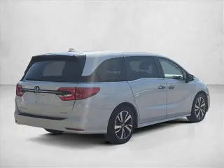 Honda Odyssey 2022 Touring 4dr Mini-Van