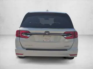 Honda Odyssey 2022 Touring 4dr Mini-Van