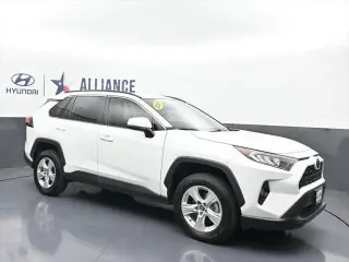 Toyota RAV4 2021 XLE 4dr SUV