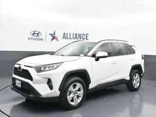 Toyota RAV4 2021 XLE 4dr SUV