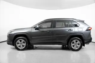 Toyota RAV4 2023 AWD XLE 4dr SUV