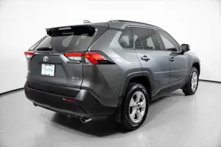 Toyota RAV4 2023 AWD XLE 4dr SUV