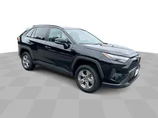 Toyota RAV4 2024 AWD XLE 4dr SUV