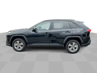 Toyota RAV4 2024 AWD XLE 4dr SUV
