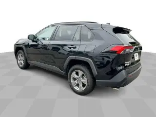 Toyota RAV4 2024 AWD XLE 4dr SUV