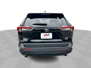 Toyota RAV4 2024 AWD XLE 4dr SUV