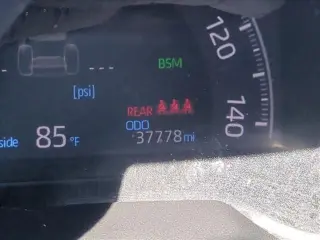 Toyota RAV4 2023 XLE Premium 4dr SUV