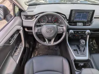 Toyota RAV4 2020 XLE Premium 4p SUV