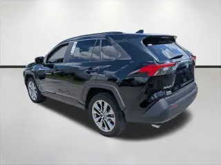 Toyota RAV4 2020 XLE Premium 4p SUV