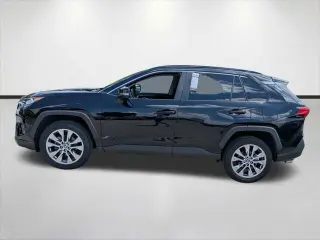 Toyota RAV4 2020 XLE Premium 4p SUV