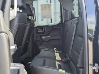 GMC Sierra 2500HD 2017 4x4 SLT 4dr Double Cab LB