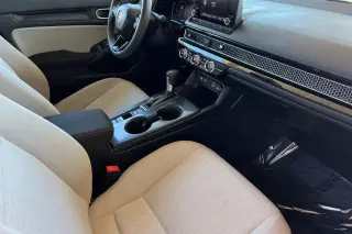 Honda Civic 2023 LX 4p Sedan
