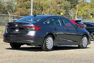 Honda Civic 2023 LX 4p Sedan