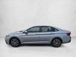 Volkswagen Jetta 2025 SE 4dr Sedan