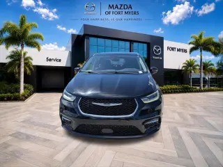 Chrysler Pacifica Plug-In Hybrid 2024 Select 4dr Mini-Van