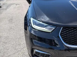Chrysler Pacifica Plug-In Hybrid 2024 Select 4dr Mini-Van