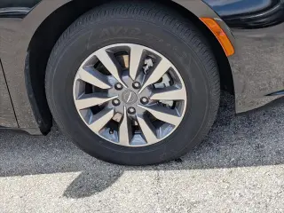 Chrysler Pacifica Hybrid enchufable 2024 Select 4dr Mini-Van