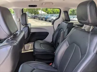 Chrysler Pacifica Hybrid enchufable 2024 Select 4dr Mini-Van