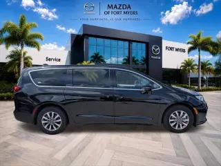 Chrysler Pacifica Hybrid enchufable 2024 Select 4dr Mini-Van
