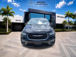 Chrysler Pacifica Hybrid enchufable 2024 Select 4dr Mini-Van