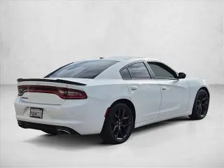 Dodge Charger 2020 SXT 4dr Sedan