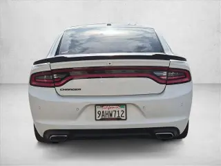 Dodge Charger 2020 SXT 4dr Sedan