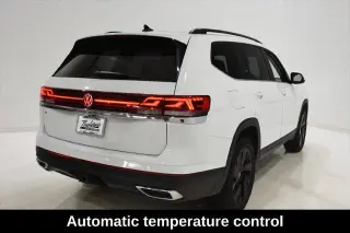 Volkswagen Atlas 2025 SE 4dr SUV con Tecnología