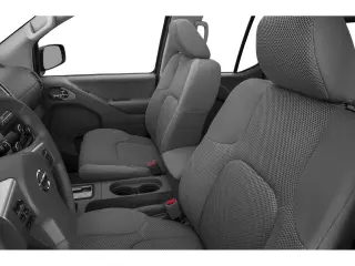 Nissan Frontier 2019 4x2 SV 4p Camión de pasajeros 5 ft. CB 5P