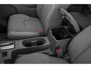Nissan Frontier 2019 4x2 SV 4p Camión de pasajeros 5 ft. CB 5P