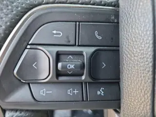 Toyota Tacoma 2024 4x4 TRD Sport 4p Puertas Doble Cabina 5.0 ft SB 8A