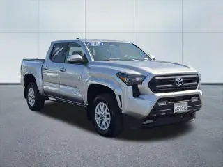 Toyota Tacoma 2025 4x4 SR5 4dr Double Cab 5.0 ft SB