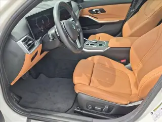 Serie 3 BMW 2024 330i 4p Sedán