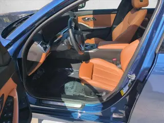 Serie 3 BMW 2023 330i 4p Sedán
