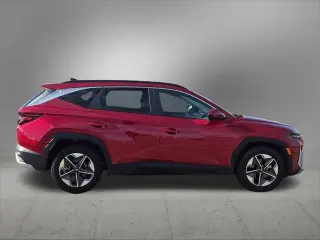 Hyundai TUCSON 2025 SEL 4p SUV