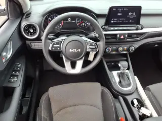 Kia Forte 2024 LXS 4dr Sedán