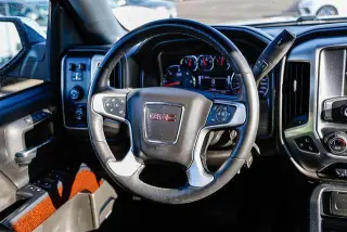GMC Sierra 1500 2018 4x4 SLT 4p. Cabina de Tripulacion 5.8 ft. CB