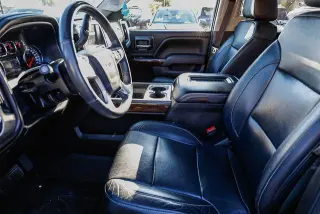 GMC Sierra 1500 2018 4x4 SLT 4p. Cabina de Tripulacion 5.8 ft. CB